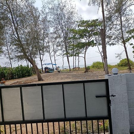 Kadalamma Beach Homestay Alappuzha Εξωτερικό φωτογραφία